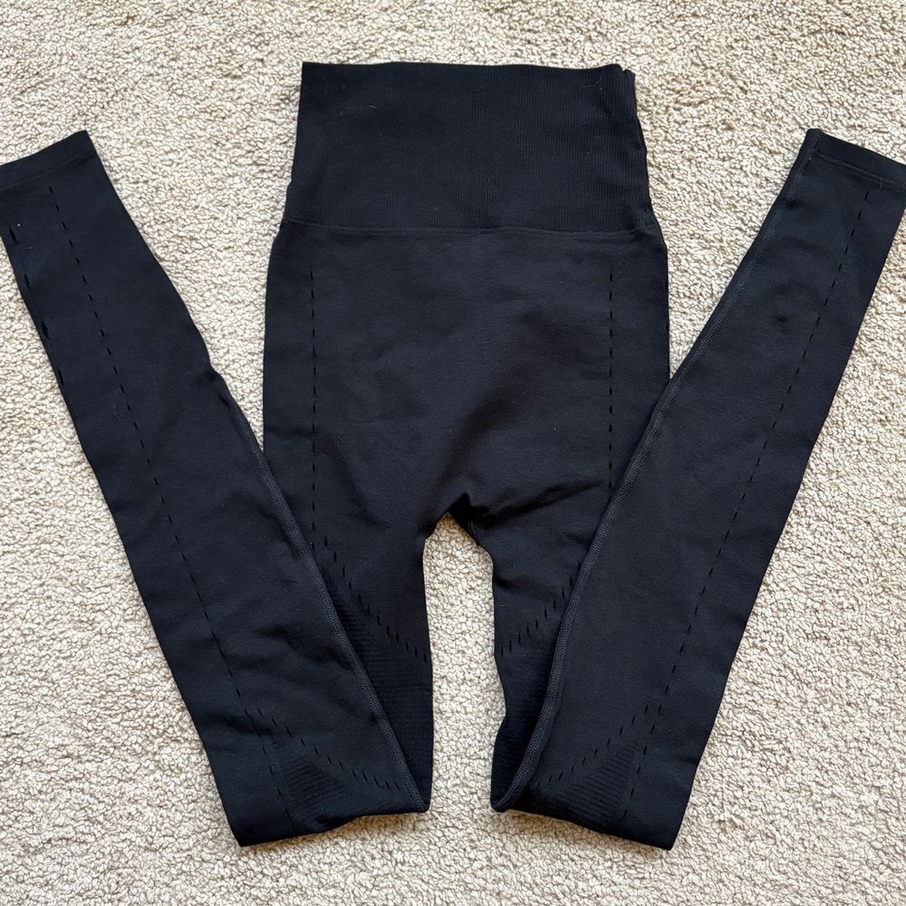Carbon 38 Black Compression High Rise Leggings XS